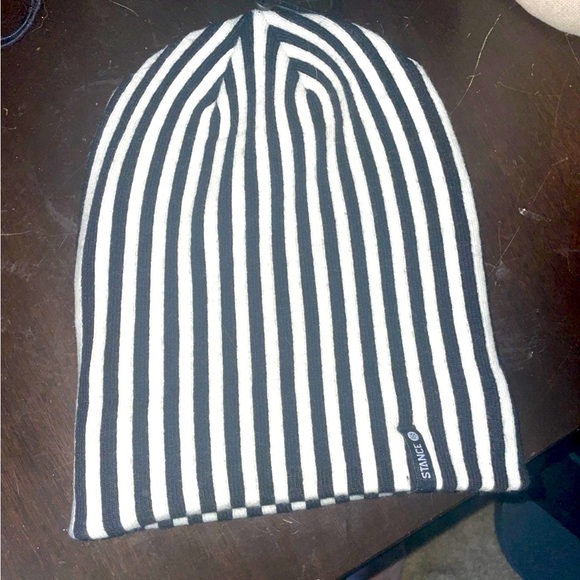 NWT Stance $25 retail Stripe Black and White Beanie - Picture 1 of 4